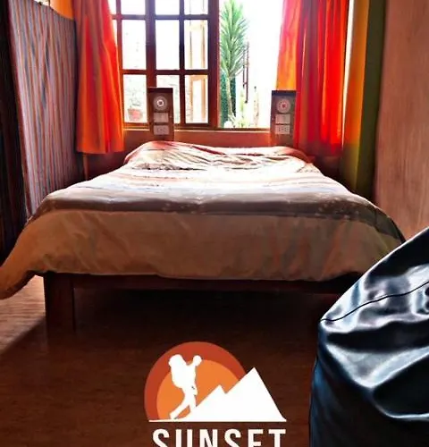 Sunset House Auberge de jeunesse *